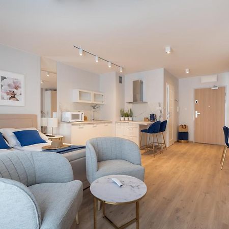 Elegant Junior Apartment Szczecin Exterior photo